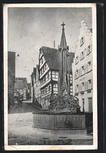 AK Pfullendorf, Fachwerkhaus und Brunnen am Marktplatz