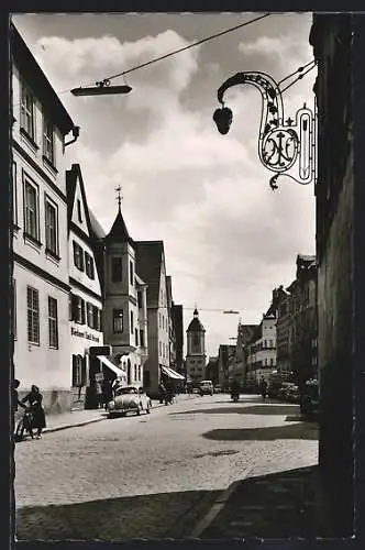 AK Dillingen /Donau, Königstrasse mit Bäckerei Emil Straub