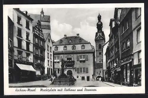 AK Kochem /Mosel, Marktplatz mit Rathaus und Brunnen