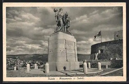 AK Trieste, Monumento ai Caduti
