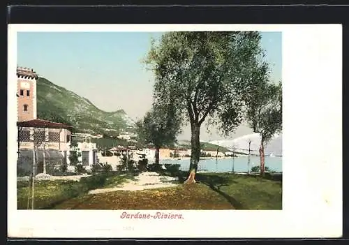 AK Gardone-Riviera, Partie am Ufer