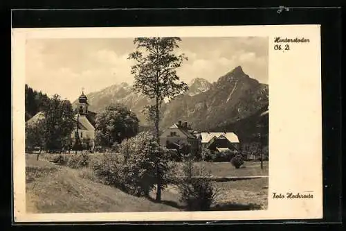 AK Hinterstoder, Teilansicht mit Kirche und Bergen