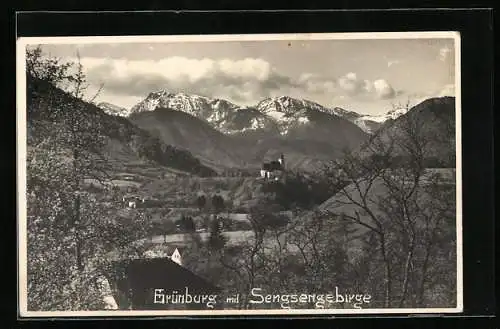 AK Grünburg /Ob.-Oe., Ortsansicht mit Blick gegen Sengsengebirge