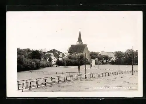AK St. Georgen bei Obernberg am Inn, Ortsansicht mit Wachthäuschen