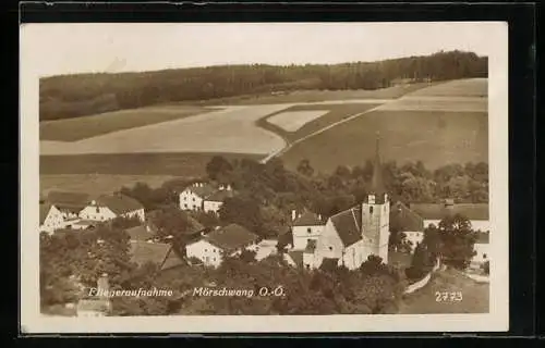 AK Mörschwang /O.-Ö., Fliegeraufnahme vom Ort mit Kirche