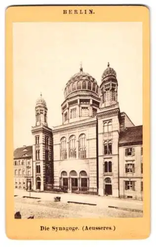 Fotografie unbekannter Fotograf, Ansicht Berlin, Blick auf die Synagoge in der Oranienstrasse, Aussenansicht