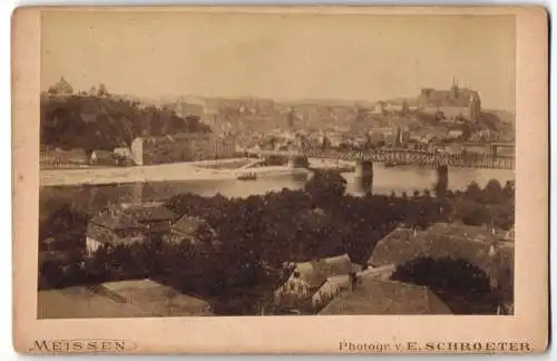 Fotografie E. Schroeter, Meissen, Ansicht Meissen i. Sa., Blick nach der Stadt mit Albrechtsburg