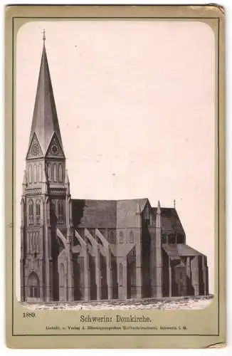 Fotografie Bärensprungsche Hofbuchdruckerei, Schwerin i. M., Ansicht Schwerin, Blick zur Domkirche
