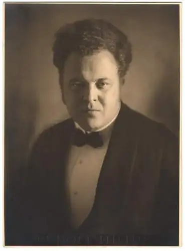 Fotografie Hermann Brühlmeyer, Baden bei Wien, Portrait Komponist Rudolf Nilius
