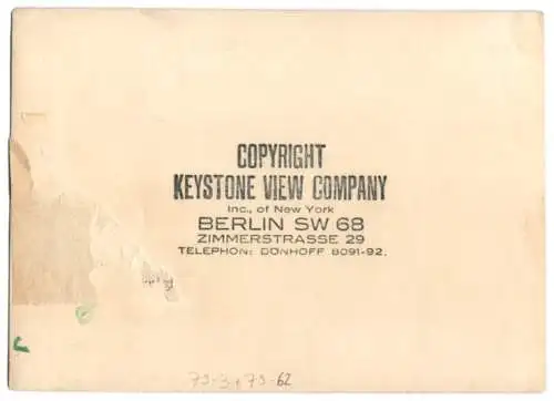 Fotografie Keystone, Ansicht London, Wachsfiguren-Kabinett Madame Tussauds, Nachbildung Flottenkonferenz 1930