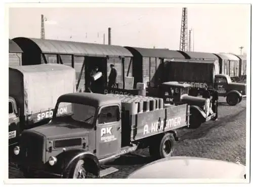 Fotografie Lastwagen Magirus-Deutz der Spedition A. Kraemer in Bamberg am Güterbahnhof