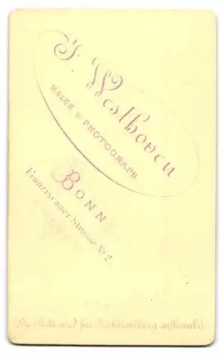Fotografie J. Westhoven, Bonn, Franziscaner-Str. 2, H. Holtmeier im schwarzen Anzug mit Fliege und blondem Haar