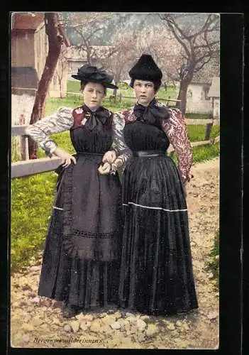 AK Junge Mädchen aus dem Bregenzerwald in Tracht