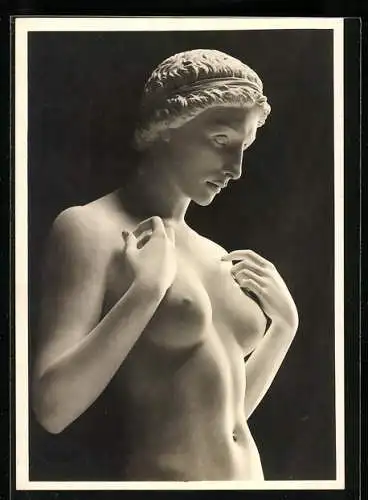 Künstler-AK Arno Breker: Demut, Skulptur einer Frau mit Händen an der Brust