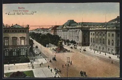AK Berlin, Strasse Unter den Linden mit Denkmal