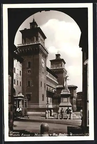 AK Ferrara, Castello Estense, Monumento a Fra Girolamo Savonarola