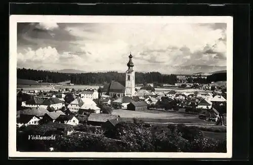 AK Vöcklamarkt, Ortsansicht mit Kirche