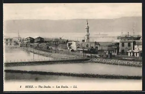 AK Suez, The Docks