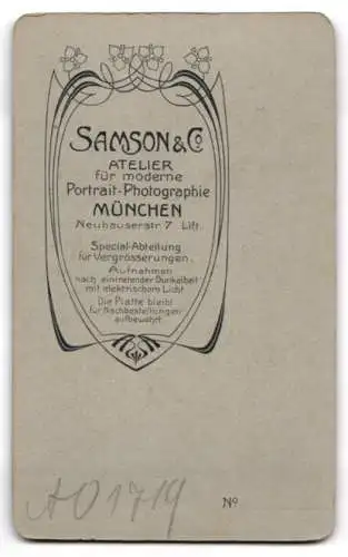 Fotografie Samson & Co., München, Neuhauserstr. 7, Junge Dame mit zurückgestecktem Haar in weissem Kleid