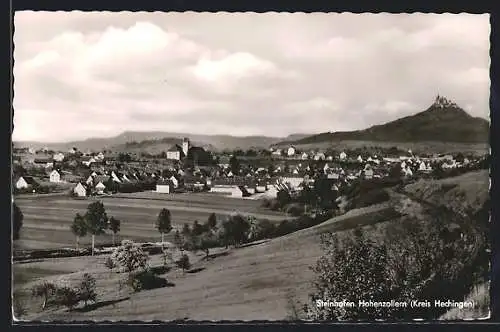 AK Steinhofen, Schienen in Ortschaft mit Schloss