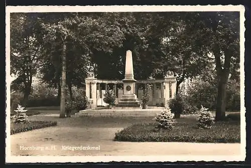 AK Hornburg / H., Kriegerdenkmal