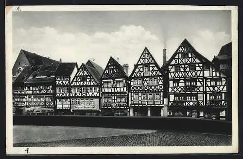 AK Ochsenfurt / Main, Alte Fachwerkhäuser i. d. Strasse