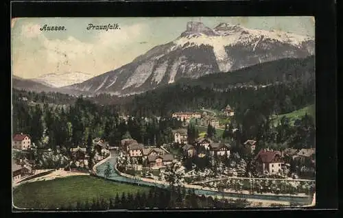AK Aussee, Ortsansicht mit Kirche, Fluss und Bergpanorama