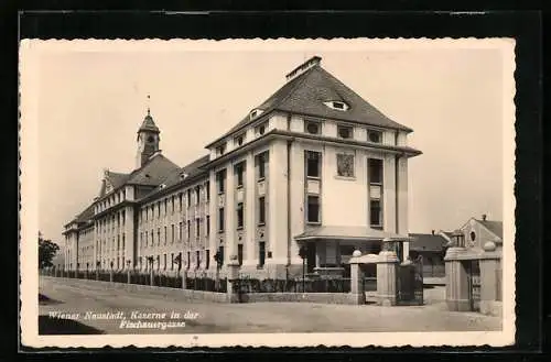 AK Wiener Neustadt, Kaserne in der Fischauergasse