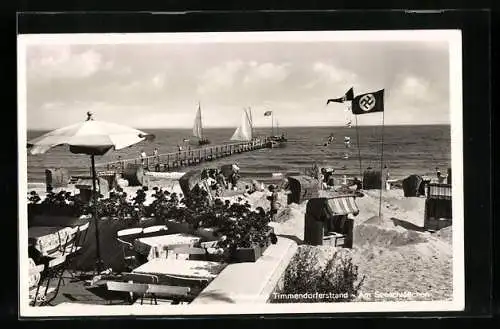AK Timmendorferstrand, Partie am Seeschlösschen mit n am Strand
