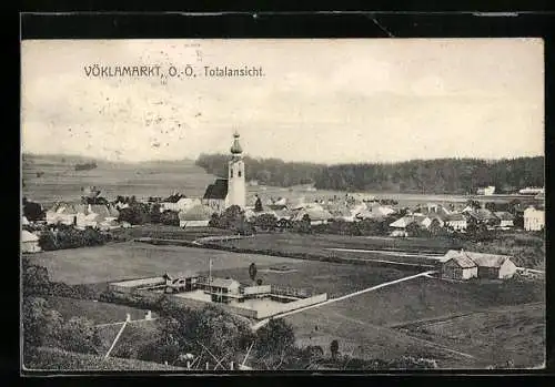 AK Vöcklamarkt /O.-Ö., Blick über die Dächer