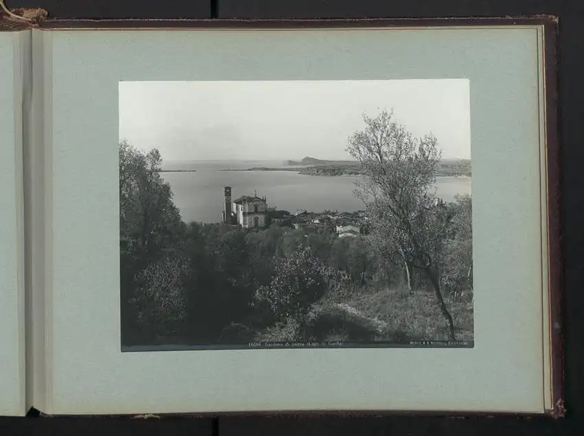Fotoalbum mit 38 Fotografien, Ansicht Rapallo, Südtirol, Gletscher, Panorama vom Kleinboden, Gardasee 36