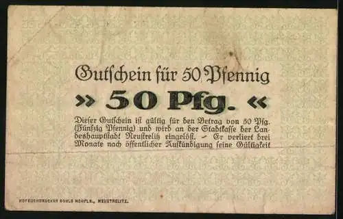 Notgeld Neustrelitz 1920, 50 Pfennig, Grüner Mann verteilt Notgeld über der Stadt