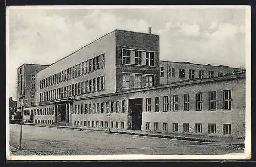 AK Kosice, Teilansicht des neuen Postgebäudes