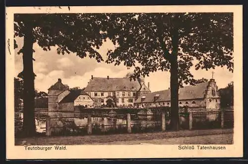 AK Schloss Tatenhausen /Teutoburger Wald, Ortsansicht mit Gewässer