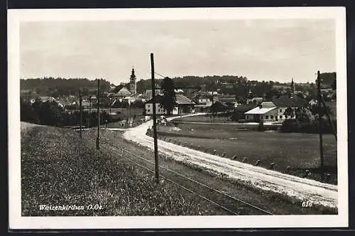 AK Waizenkirchen, Ortsansicht entlang der Bahnschienen