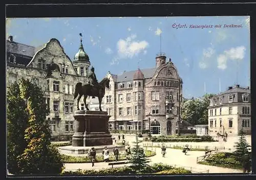 AK Erfurt, Kaiserplatz mit Denkmal