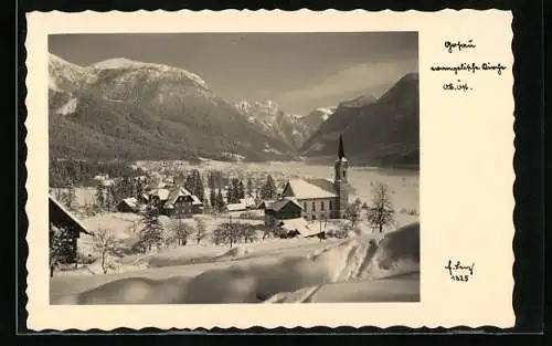 AK Gosau / Oberösterreich, Totale mit Kirche im Winter