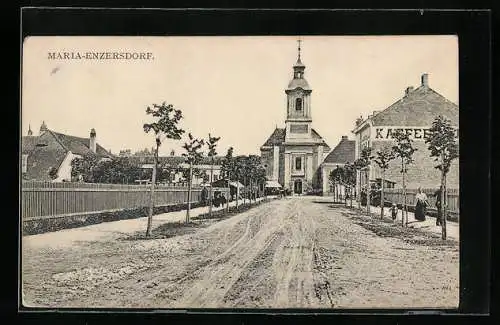 AK Maria-Enzersdorf, Strasse zur Kirche