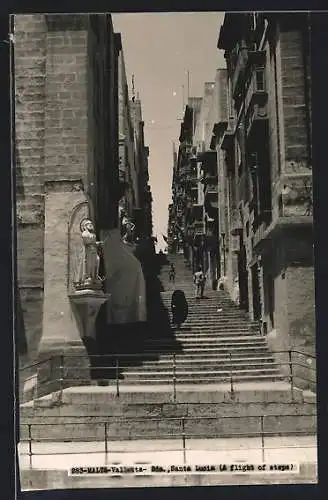 AK Valletta, Sda. Santa Lucia, A flight of steps
