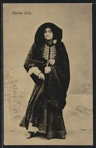AK Malta, Maltese Lady, Malteserin in Volkstracht