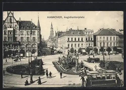 AK Hannover, Aegidientorplatz mit Geschäften und Aegidien-Apotheke, Strassenbahn