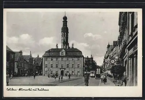 AK Cottbus, Strassenbahn auf dem Altmarkt nebst Rathaus