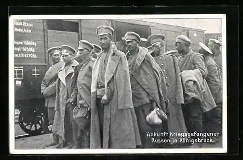 AK Königsbrück, Ankunft russ. Kriegsgefangener mit dem Zug