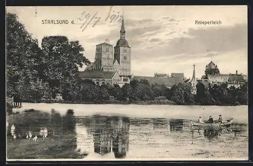 AK Stralsund, Knieperteich mit Blick auf die Kirche