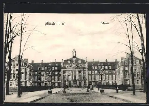 AK Münster i. W., Frontalansicht des Schlosses