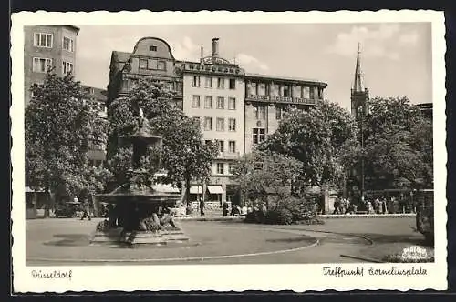 AK Düsseldorf, Brunnen am Corneliusplatz