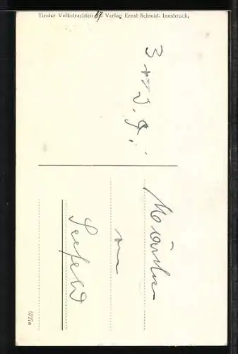 AK Defereggental /Tirol, Junge Frau mit Regenschirm in lokaler Tracht