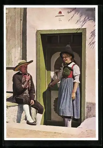 AK Junges Paar vor dem Haus in Ötztaler Tracht