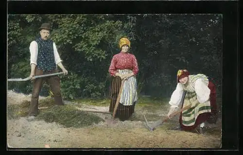 AK Polnische Bauern bei der Feldarbeit