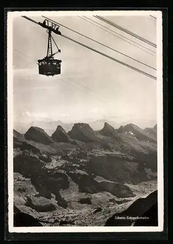 AK Säntis-Schwebebahn auf halber Strecke